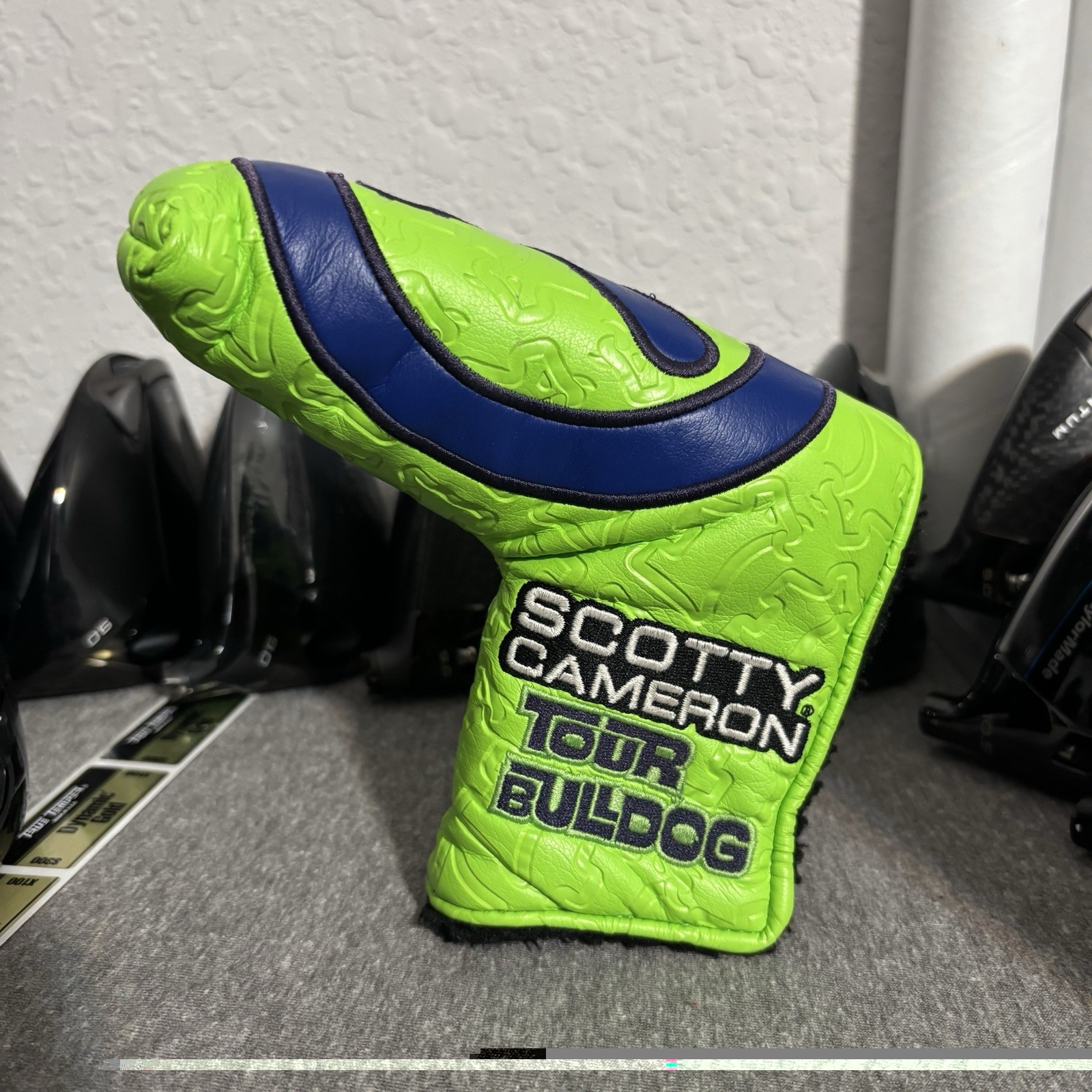 Scotty Cameron Industrial Circle T — Lime Green/Blue Tour Bulldog Circle T Tour Issue