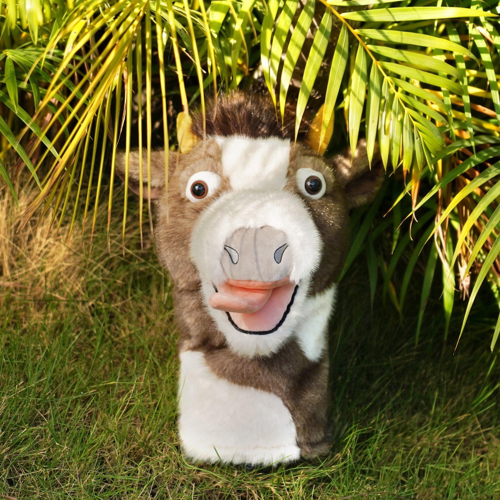 Craftsman Golf Tongue Cow Animal — White/Brown