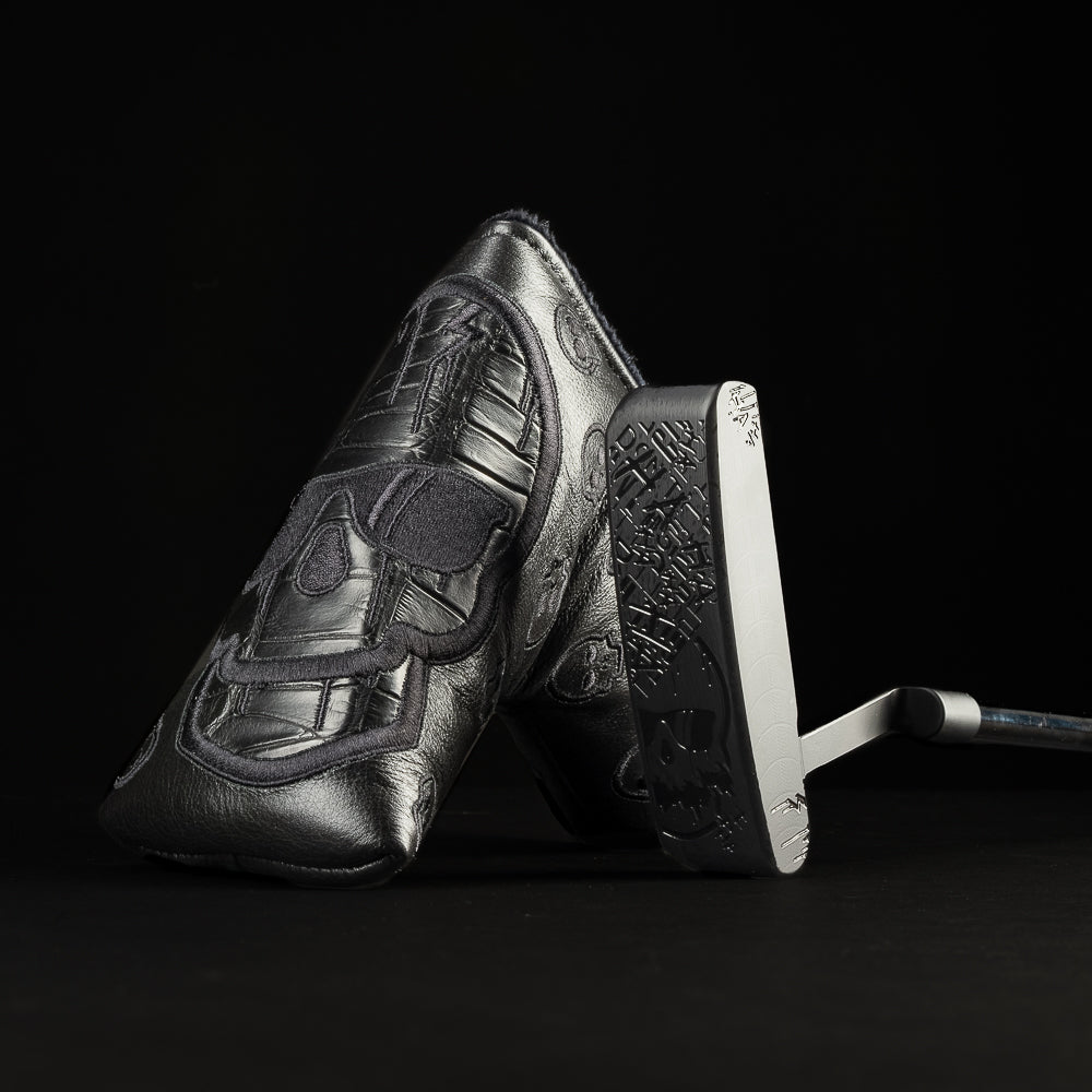 Defaced Mantra Black