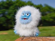 Craftsman Golf Abominable Snow Monster, view 4 of 7