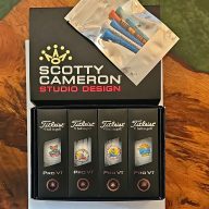 Scotty Cameron SoCal Pro V1 Logo Ball, view 2 of 3